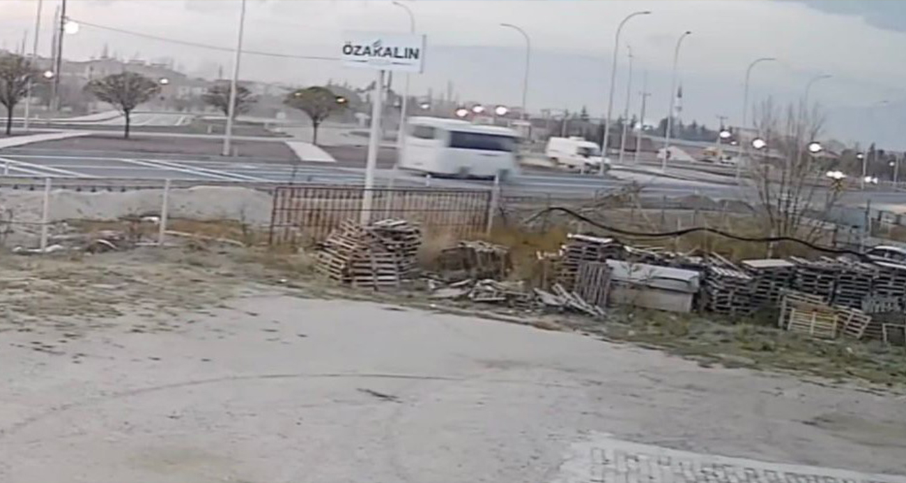 18 kişinin yaralandığı kaza güvenlik kamerasında