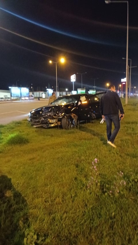 Makas atarak ilerlediği iddia edilen otomobilin sebep olduğu cinayet gibi kazanın tutanağı pes dedirtti