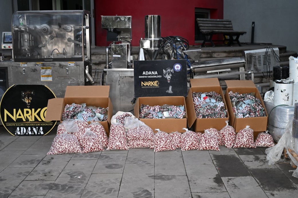 Geri dönüşüm merkezini bile uyuşturucu merkezine çevirmişler: 6 tutuklama