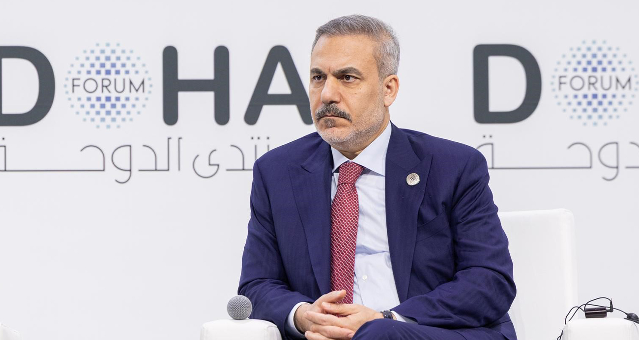 Dışişleri Bakanı Hakan Fidan, Doha'da gazetecilere yaptığı açıklamada, "Türkiye olarak biz Filistin'deki barışın hayata geçmesi için her türlü katkıyı vermeye hazırız, buna istikrar gücüne asker göndermek de dahil" ifadelerini kullandı.