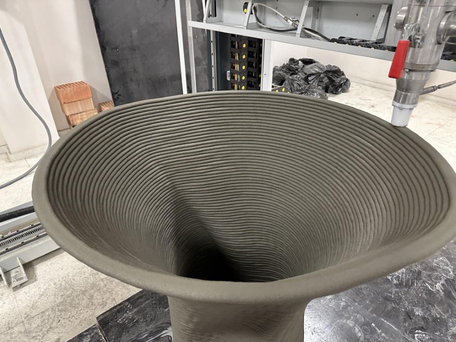 Bursa Uludağ Üniversitesi 3D beton yazıcı ile bir haftada 300 metrekarelik ev yapacak