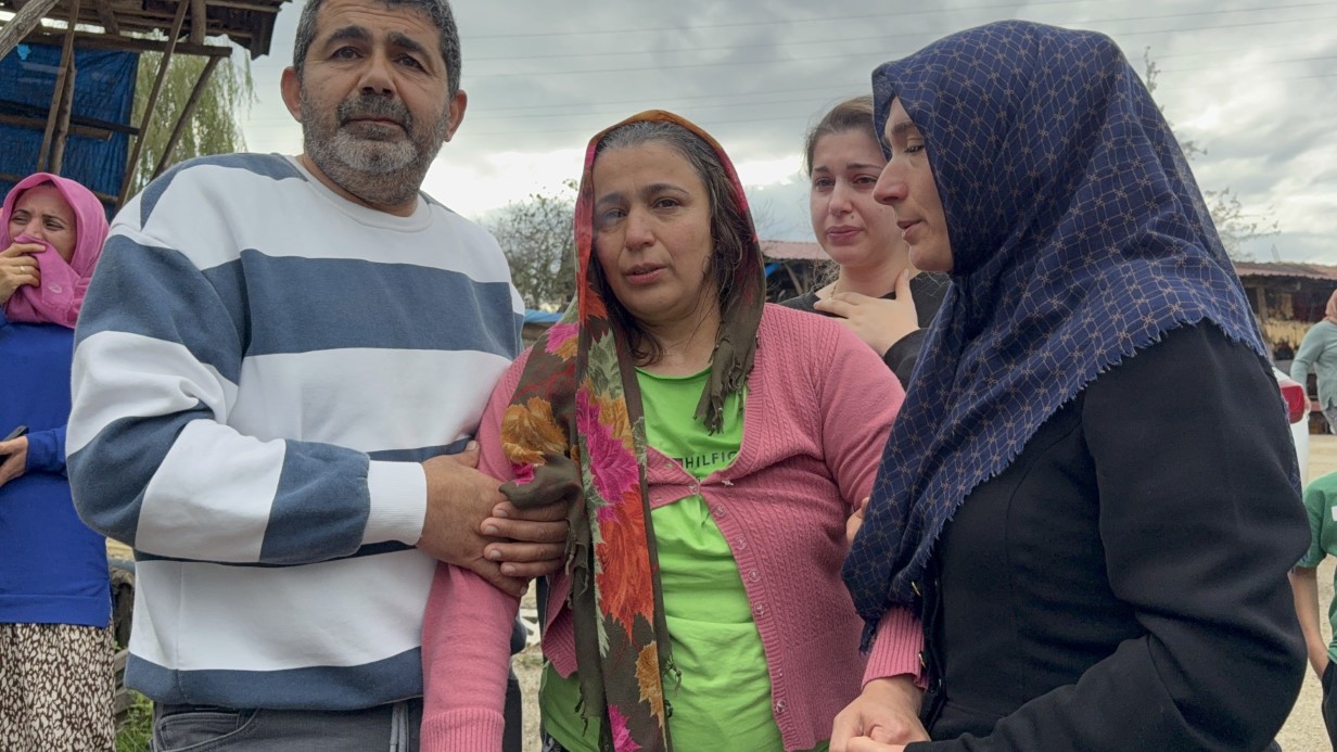 Komşusunun ağaç kesimine yardım ederken hayatını kaybetti