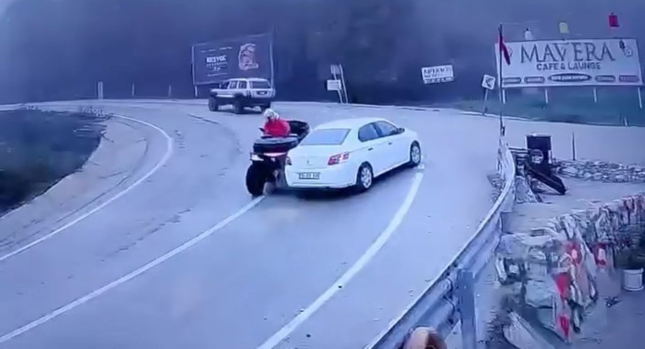 Uludağ yolu buz pistine döndü