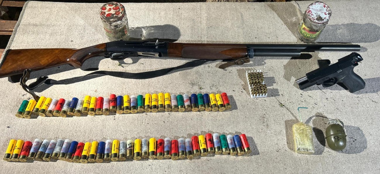 Toprağa gömülü kavanozlardan patlayıcılar çıktı, şüpheli tutuklandı