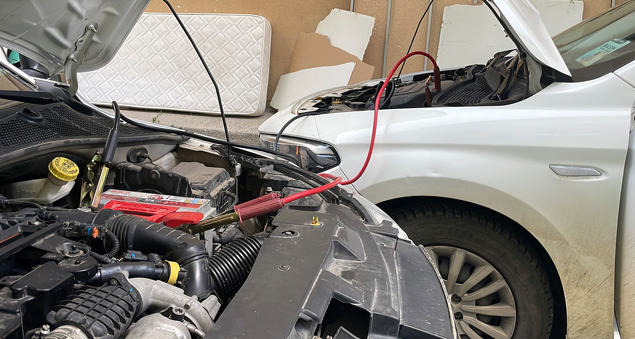 Uzmanından araç sahiplerine uyarı: "Akü bittiğinde aracı vurdurmayın"