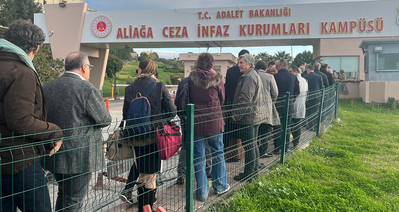 İZBETON kooperatif davası sanıkları hakim karşısında, Ali Alpyavuz: "Bu CHP projesidir, binlerce aile mağdur oldu"