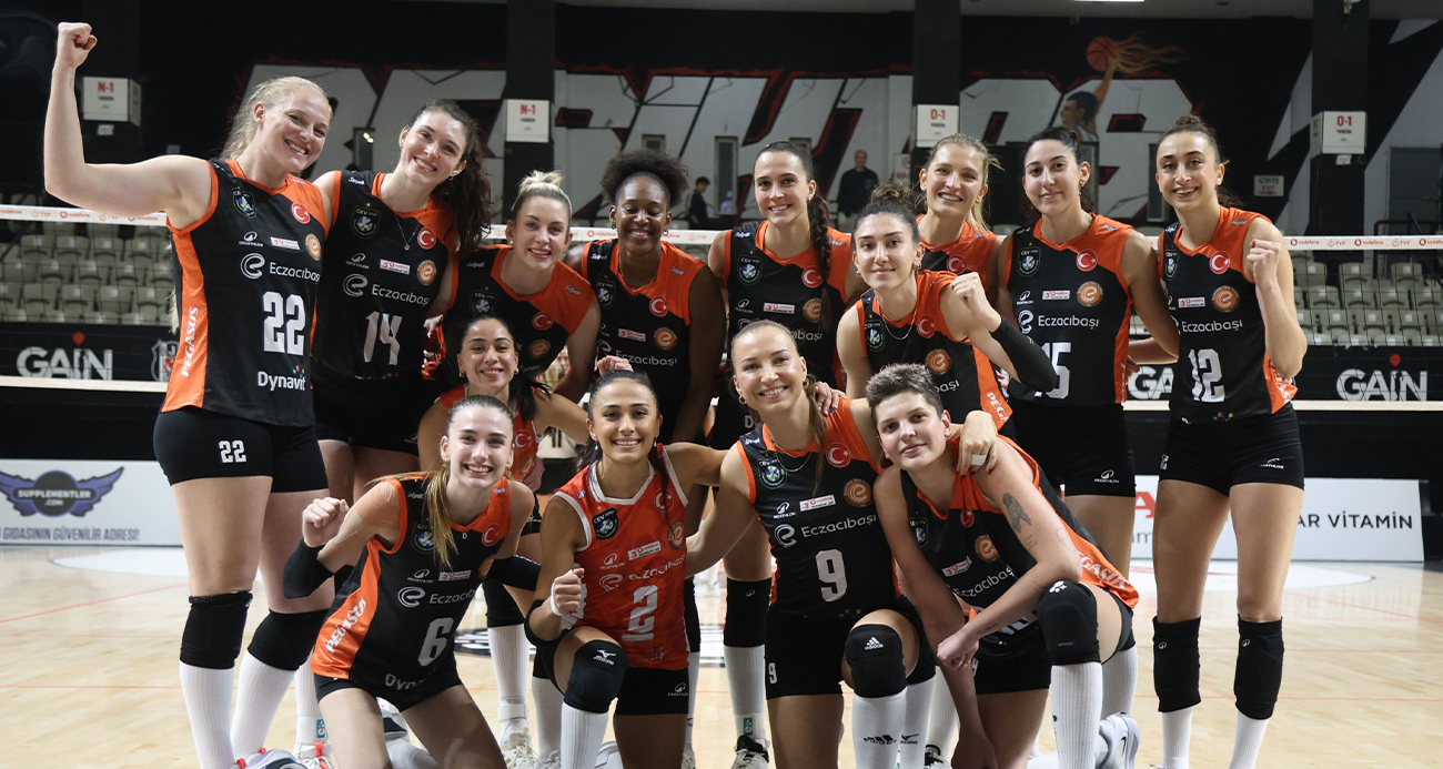 Eczacıbaşı Dynavit, 5 setlik mücadeleden galip ayrıldı