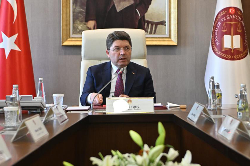 Bakan Tunç’tan "10 Aralık Dünya İnsan Hakları Günü" mesajı