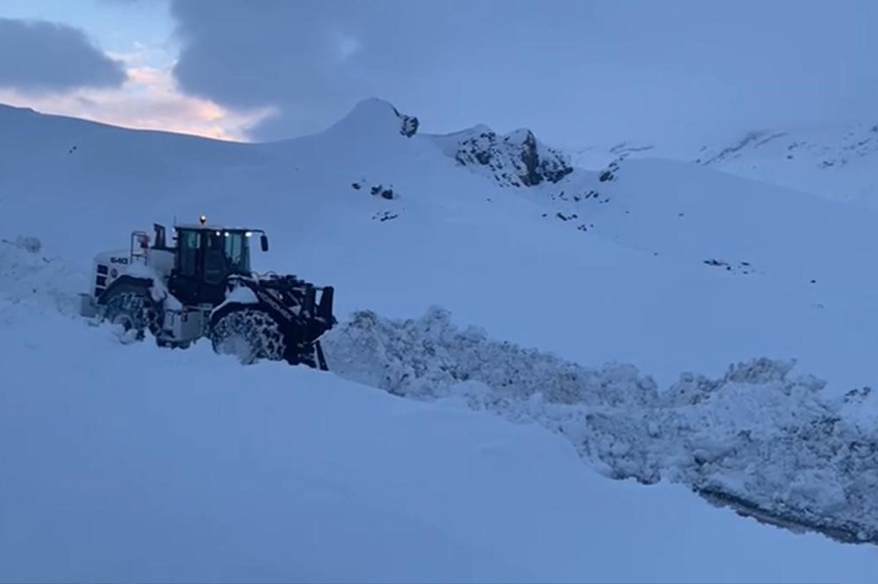 Şırnak’ta kar esareti