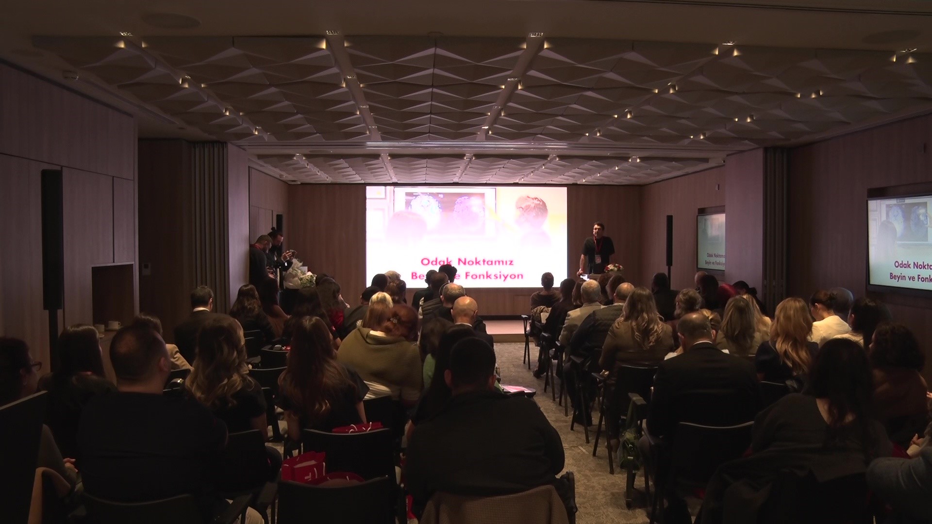 İnme hastaları iyileşme öykülerini paylaştı