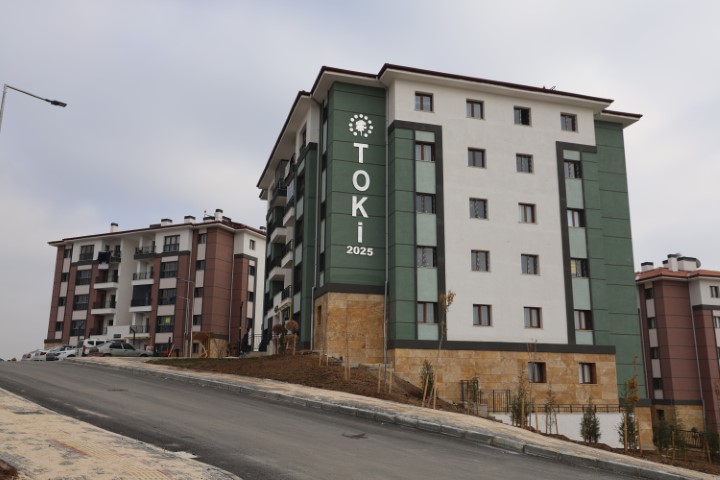 Asrın inşasında, Elazığ’da 12 bin konut yapıldı