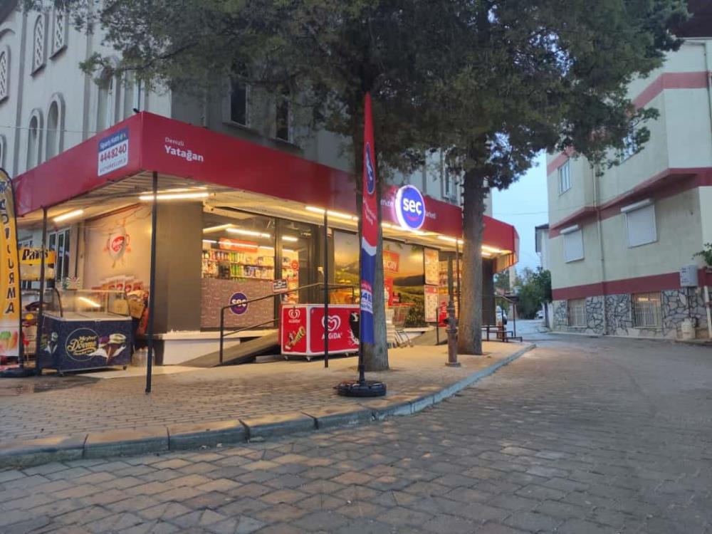 Anne ile kızının hayali Seç Market ile gerçeğe dönüştü