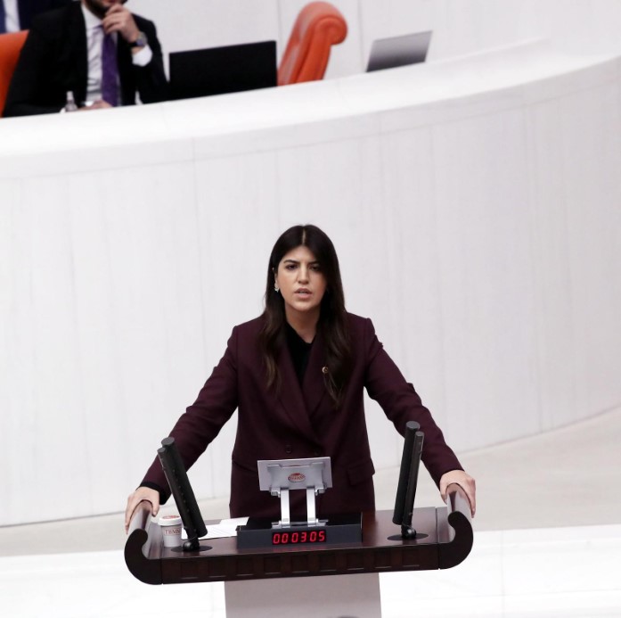 AK Parti İstanbul Milletvekili Derya Ayaydın: