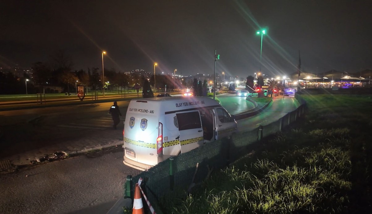 Pendik sahilinde 100 metre arayla iki şüpheli ölüm