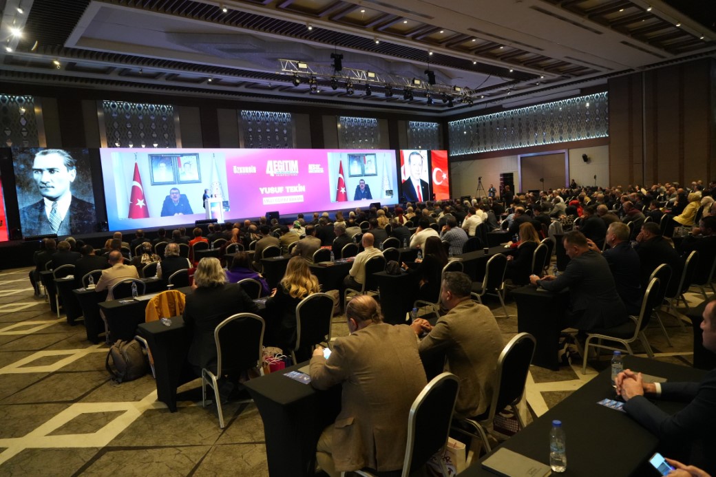 ÖZKURBİR 4. Eğitim Sempozyumu Antalya’da gerçekleştirildi