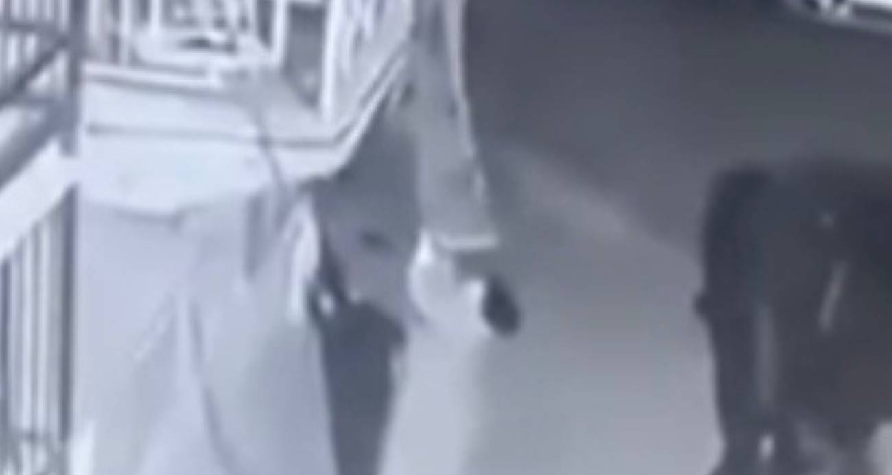 Balkondaki halıyı çaldı