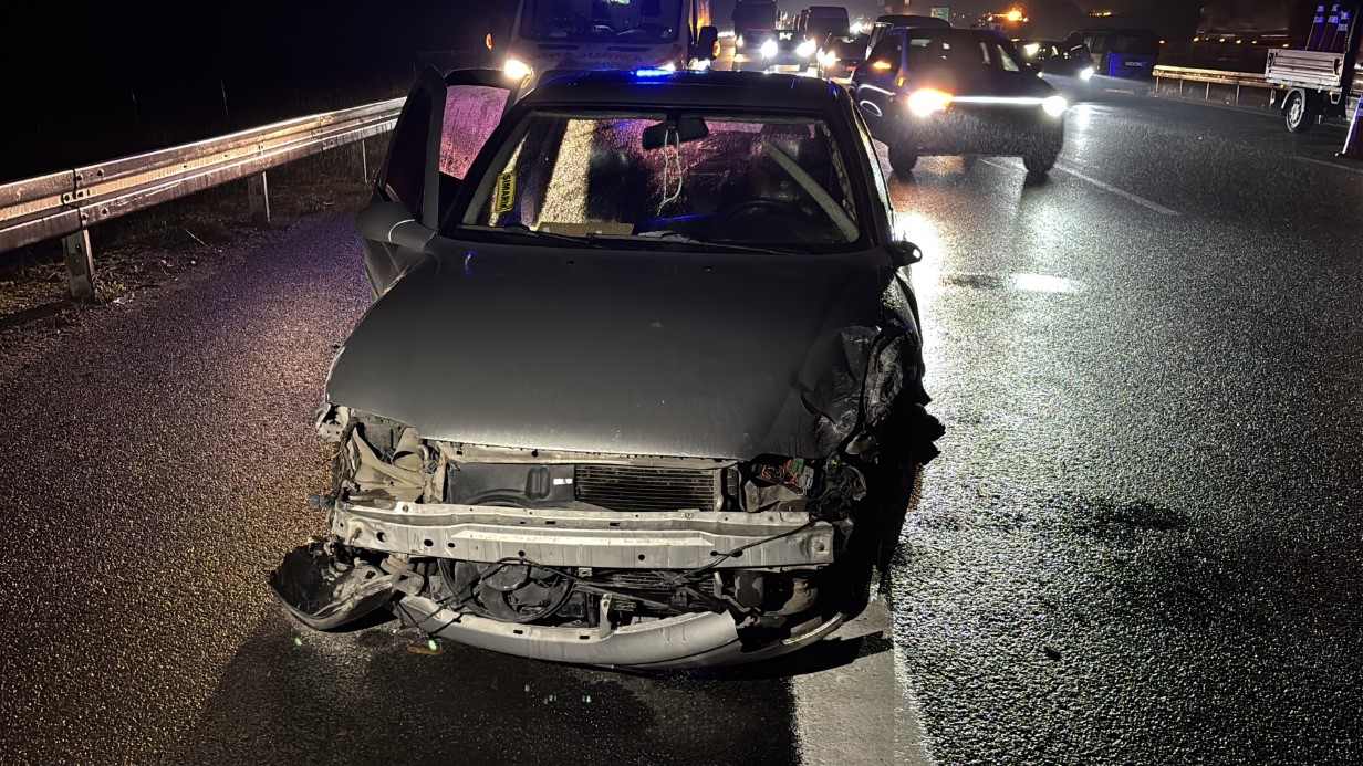 TEM’in Bolu geçişinde 3 araç çarpıştı: 7 yaralı