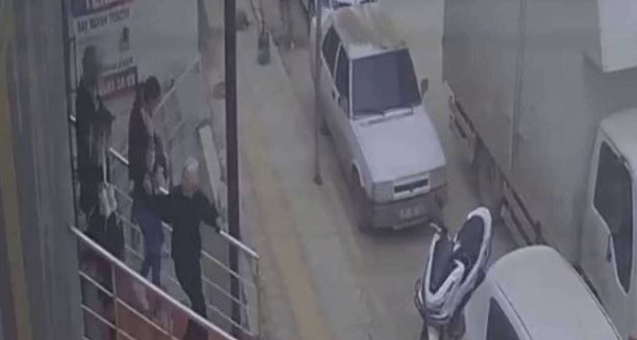 Hatay’da deprem korkusuyla yaşanan kaçış görüntülendi