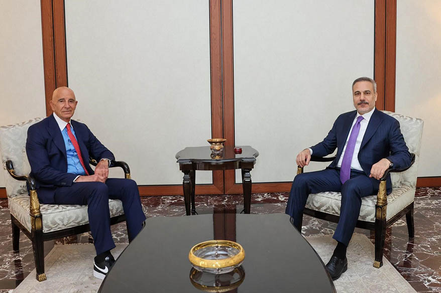 Bakan Fidan, ABD Suriye Özel Temsilcisi Barrack’ı kabul etti