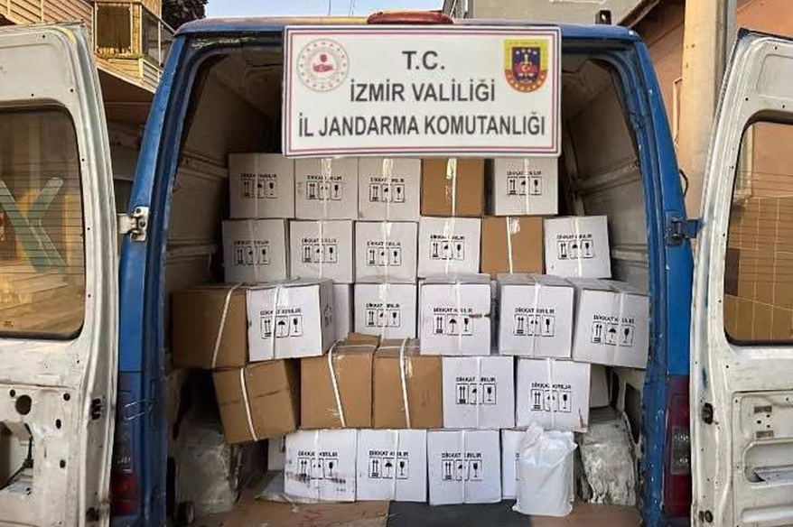 İzmir’de yeni yıl öncesi kaçak alkol operasyonu