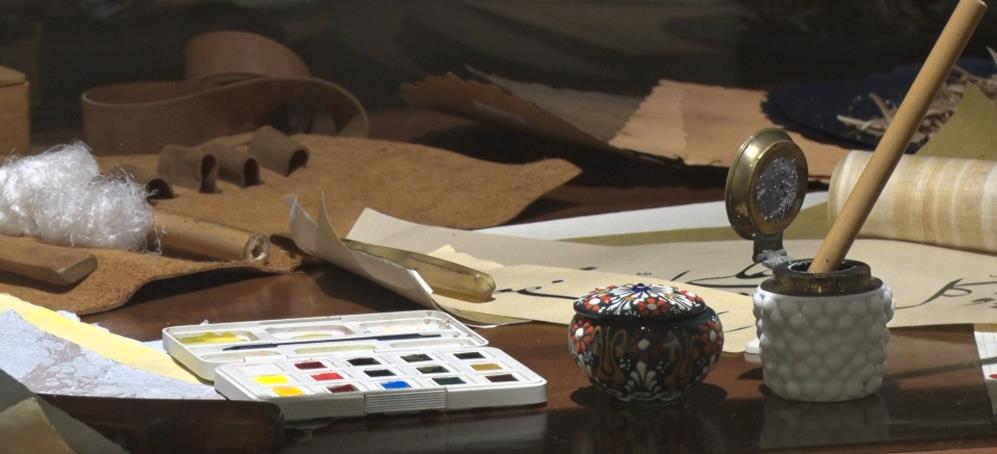 Ailenin önemi, hat sanatının zarafetiyle yorumlandı