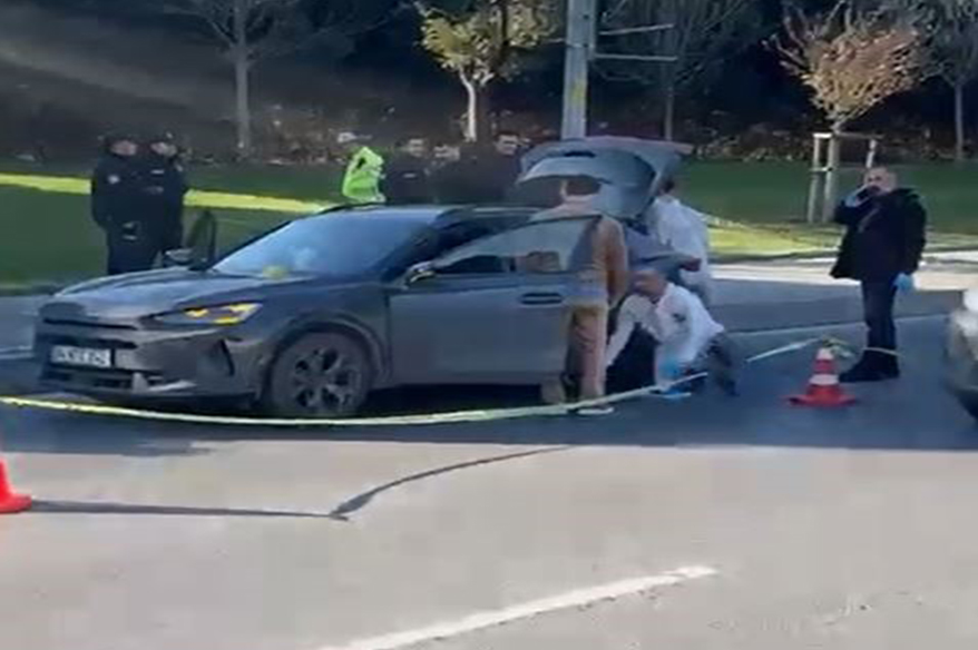 Bakırköy’de otomobile silahlı saldırı: 1 ölü