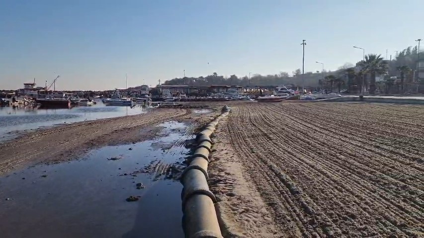 Tekirdağ’da deniz 20 metre çekildi