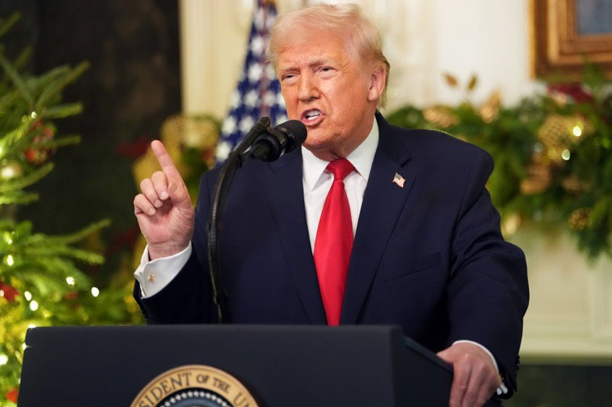 Trump'tan  ABD askerine bin 776 dolar ikramiye