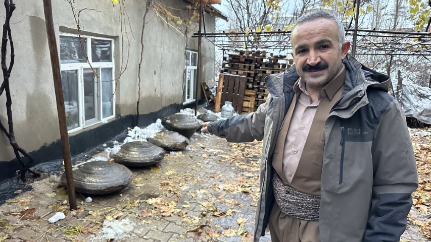 Şemdinli’nin gizemli taşları araştırılmayı bekliyor