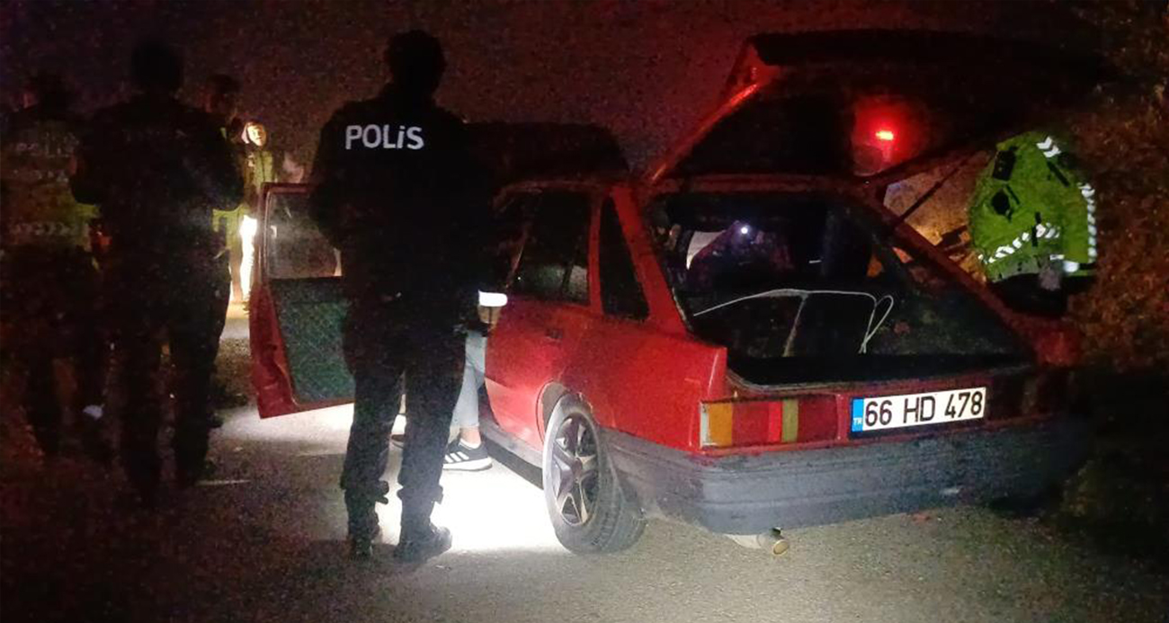 Sahte plakalı otomobil PTS kamerasına takıldı: Ön uyuşturucu testi pozitif çıkan ehliyetsiz sürücüye ceza yağdı