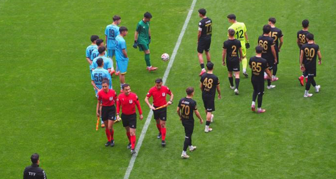 Profesyonel Futbol Disiplin Kurulu (PFDK), Nesine 2. Lig Kırmızı Grup’ta mücadele eden Yeni Malatyaspor’un bir alt lige düşürülmesine karar verdi.