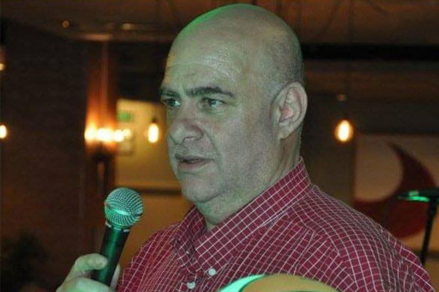 Eski milli basketbolcu balkondan düşerek hayatını kaybetti