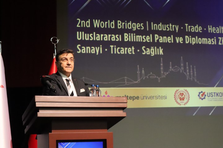 İstanbul Yeni Yüzyıl Üniversitesi’nden 2’nci World Bridges Zirvesi’nde küresel sağlık diplomasisi iş birliği