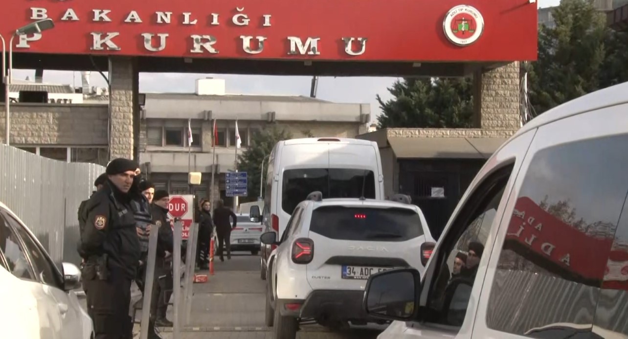 Sadettin Saran, Adli Tıp Kurumu’nda saç ve kan örneği verdi