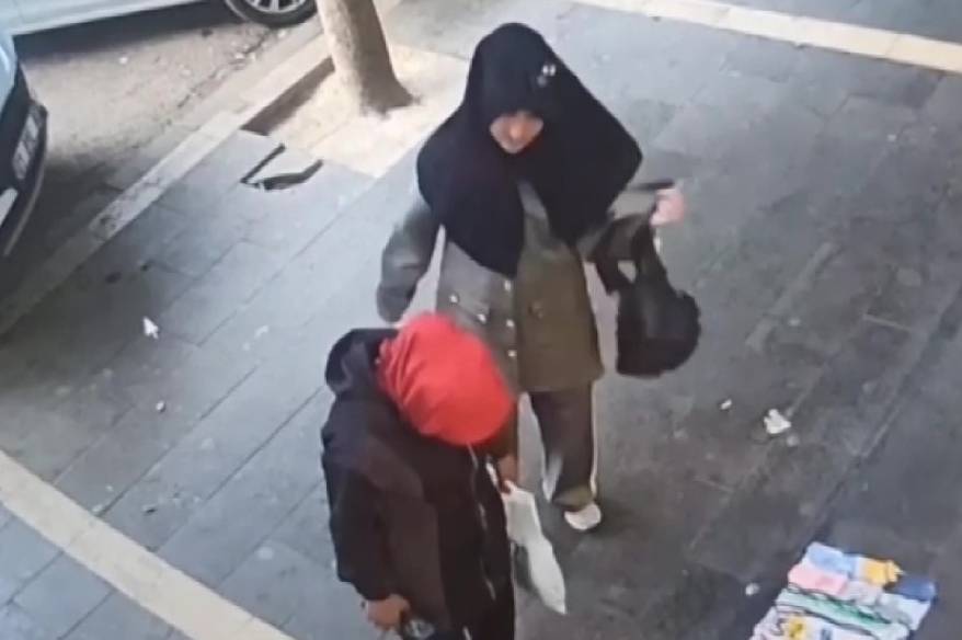 Evleri soyan 2 kadın yakalandı:  700 bin TL’lik vurgun yapmışlar