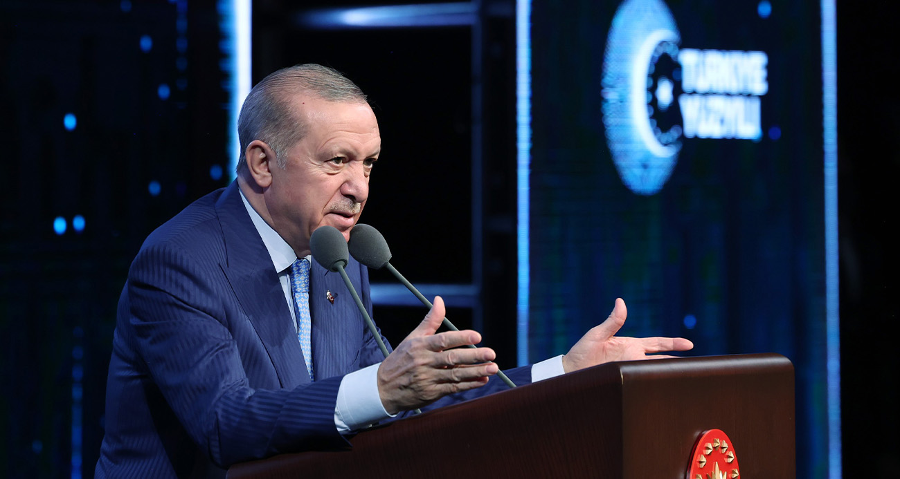 Cumhurbaşkanı Erdoğan: "Türkiye bölgesinin veri üssü konumuna gelecektir"