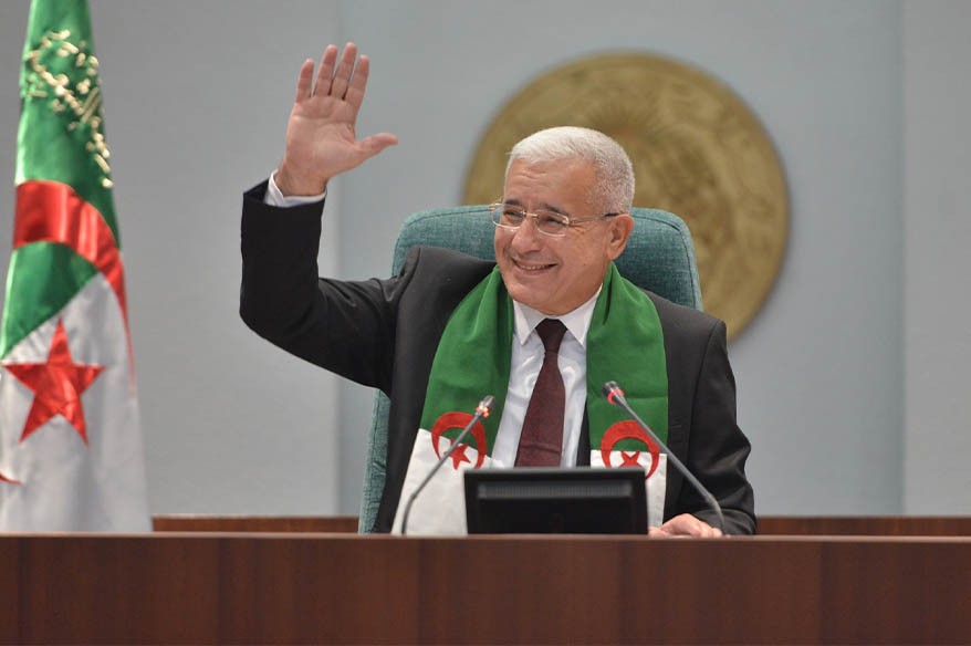 Cezayir’de Fransız sömürgeciliğini suç ilan eden yasa tasarısı oybirliği ile kabul edildi