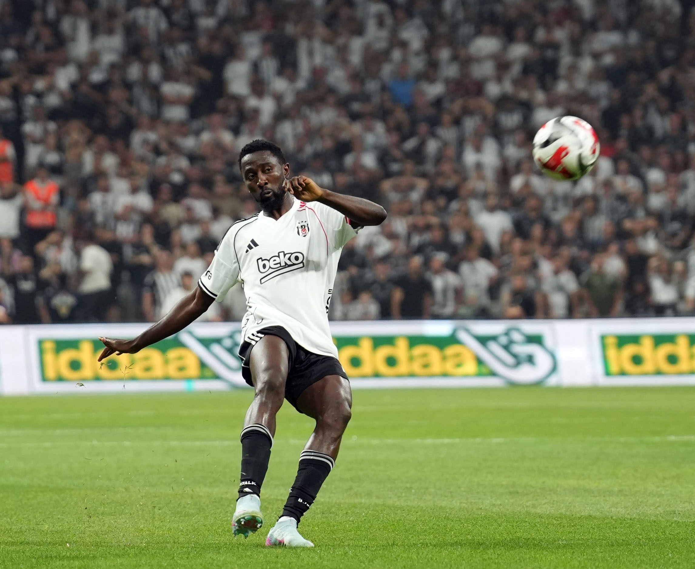 Beşiktaş’ta ligin ilk yarısında en çok süre alan Ndidi oldu