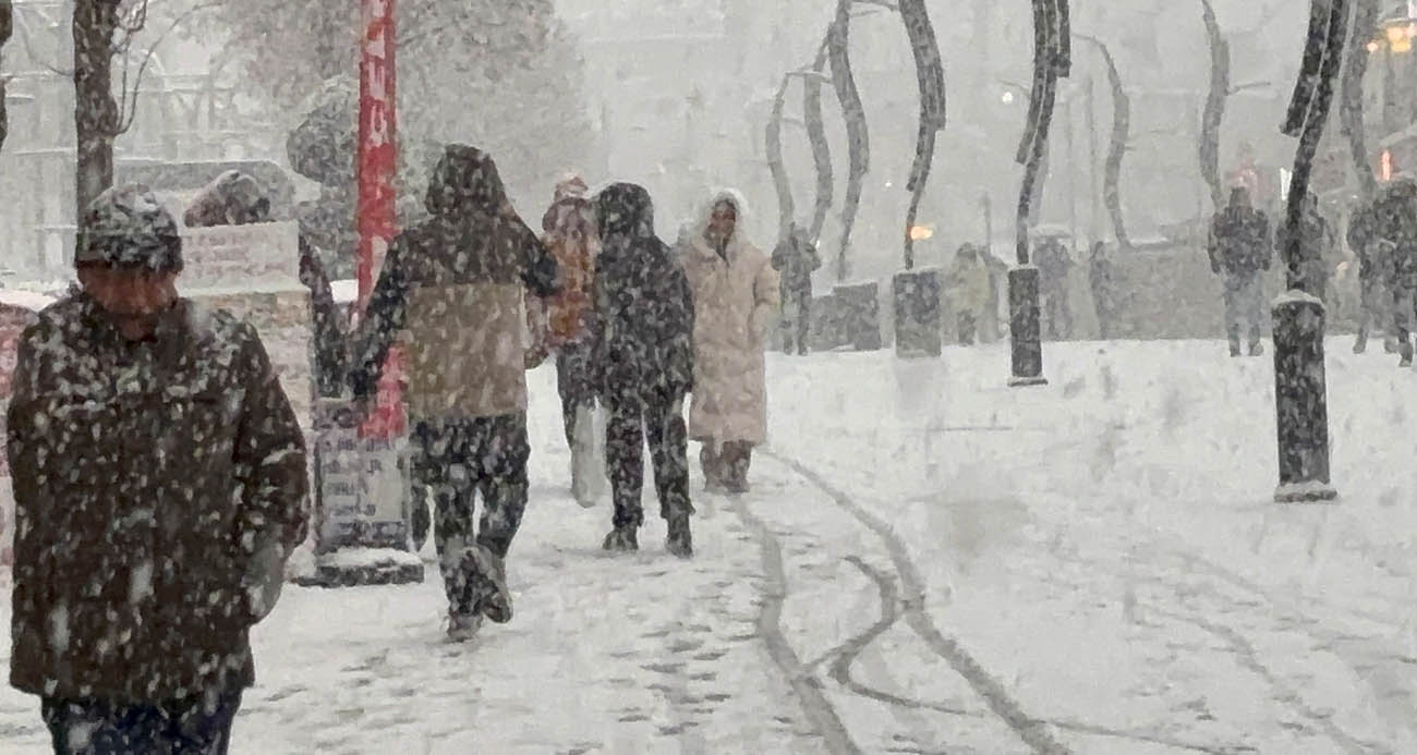 Bolu Valiliğinden "yoğun kar" uyarısı: 20 santimi aşacak