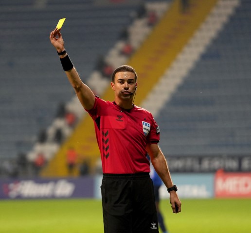 Trendyol Süper Lig’in ilk yarısında 676 sarı, 38 kırmızı kart çıktı