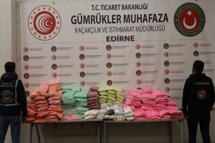 Yeni yıl öncesi sınır kapılarında dev uyuşturucu operasyonu