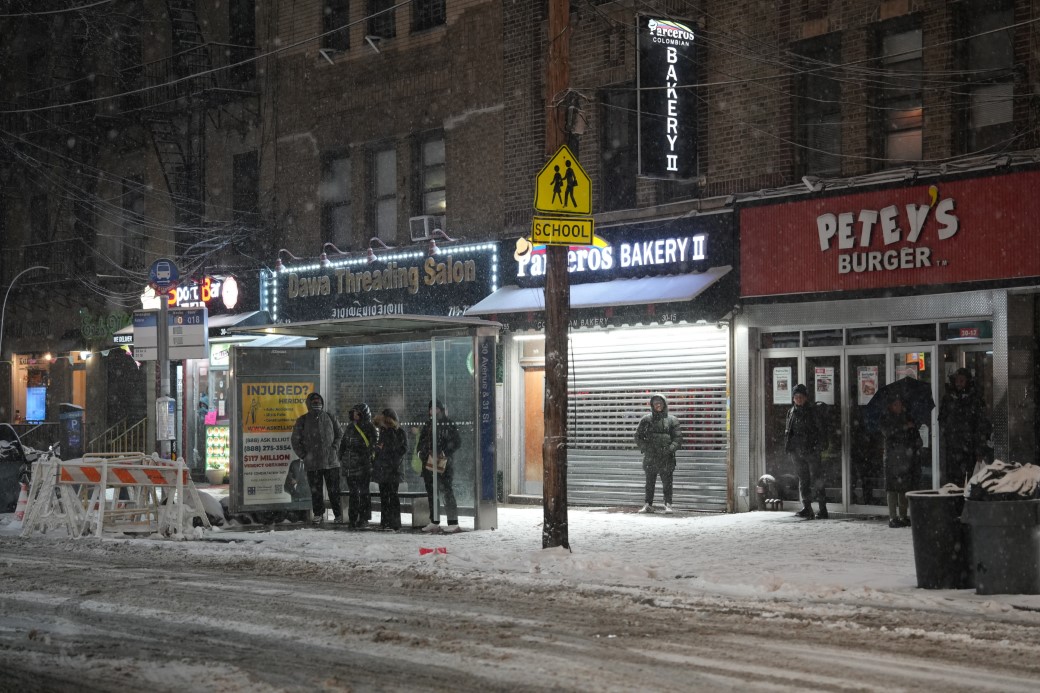 New York ve New Jersey'i kar fırtınası vurdu, acil durum ilan edildi