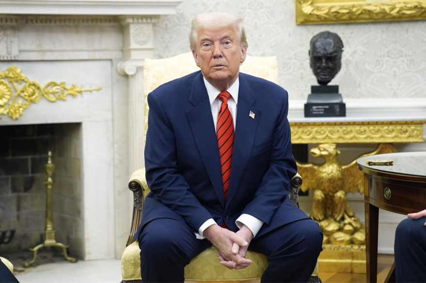 Trump: "Putin ile çok verimli bir telefon görüşmesi yaptım"