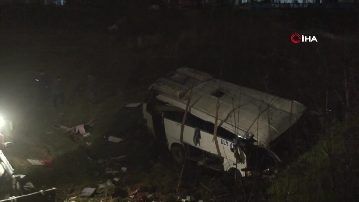 Esenyurt’ta 5 kişinin hayatını kaybettiği servis faciasının yeni görüntüleri ortaya çıktı