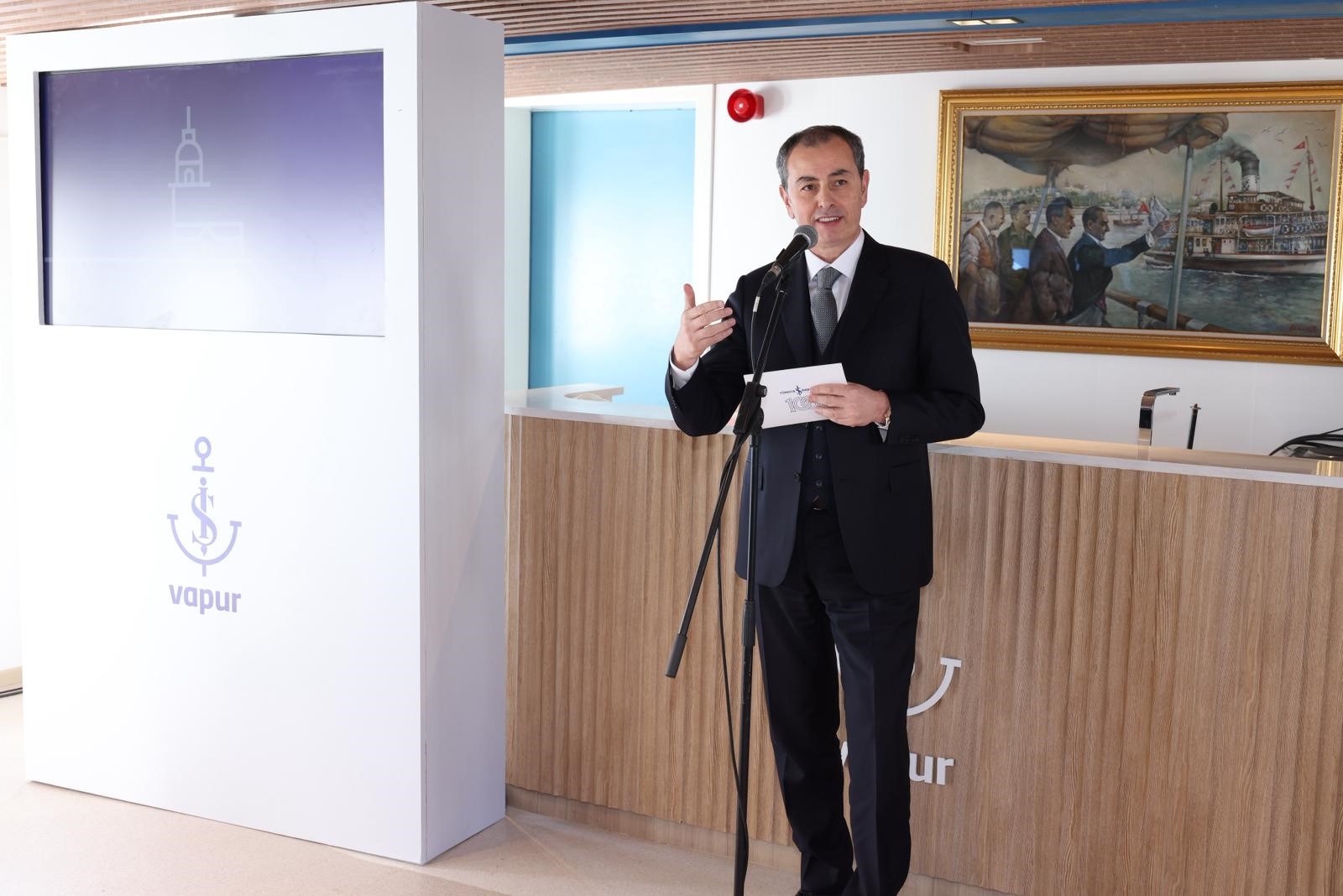 İş Bankası’ndan yüzen şube: İş Vapur hizmete açıldı