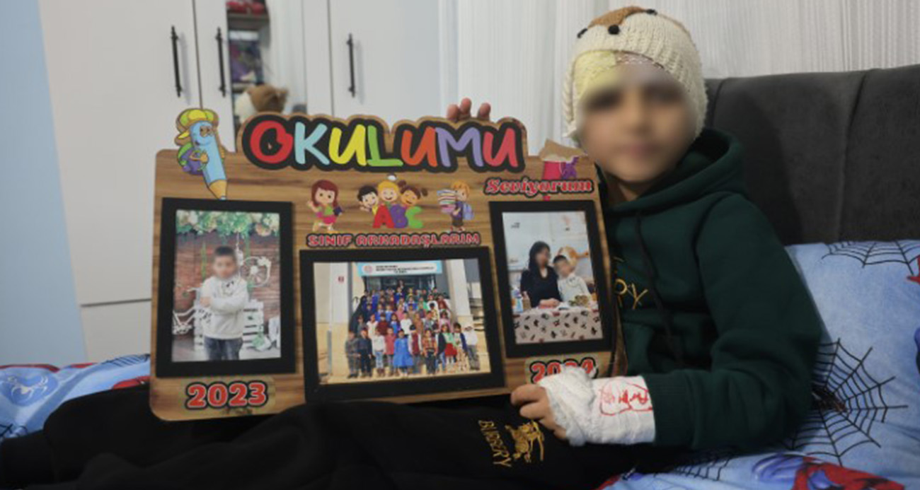 Hatay’da dayısı tarafından diri diri toprağa gömülen ve 2 gün sonra ekiplerin çalışmasıyla bulunan Suriye uyruklu 10 yaşındaki Amir El Cedduğ, hastanedeki tedavisinin ardından taburcu edilerek evine kavuştu. Amir, dayısının kendisini gömdüğü yerde 3 gün boyunca uyuyamadığını ve bulunması için sürekli Allah’a dua ettiğini söyledi.