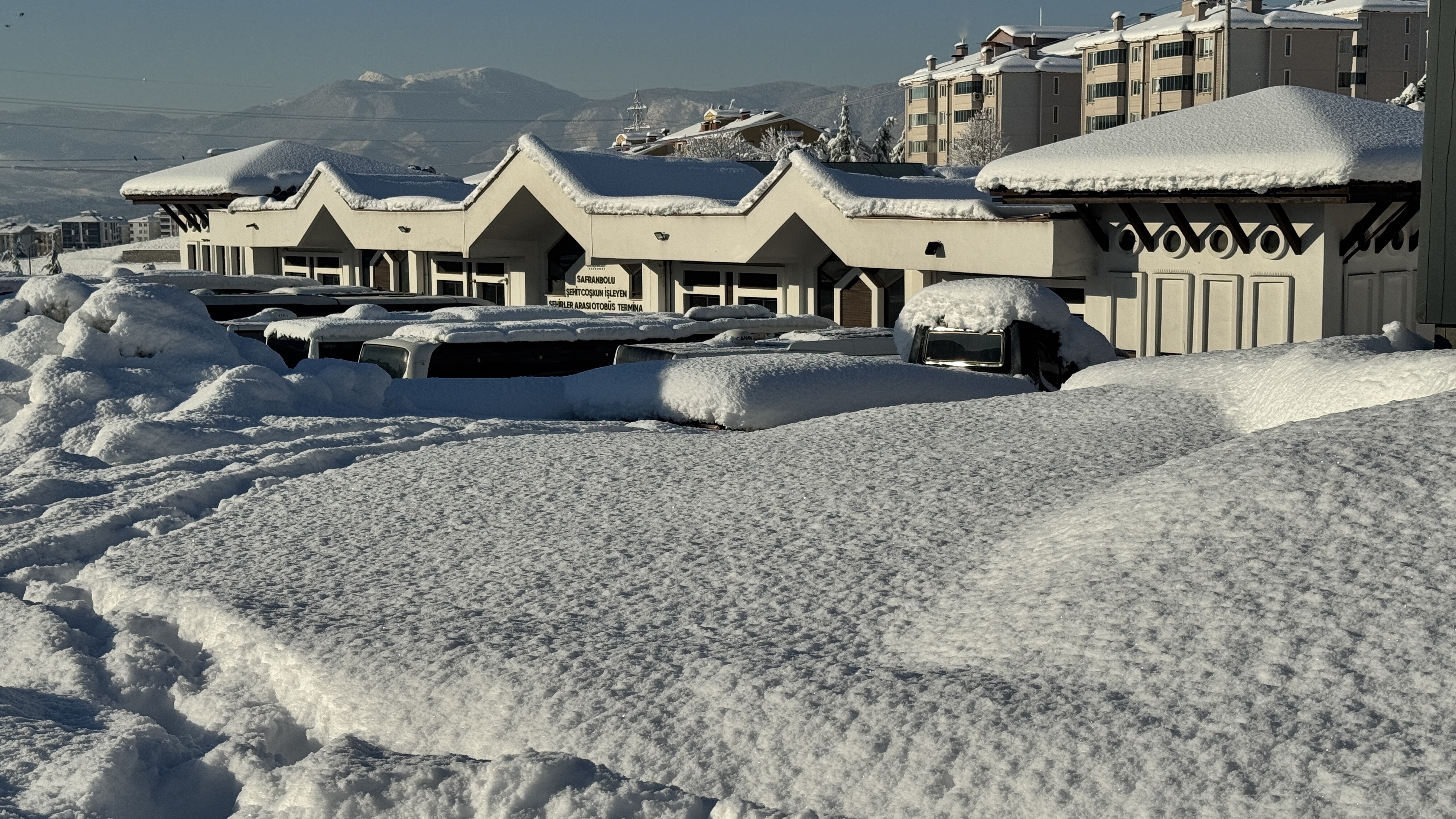 Kar altında masalsı görüntüler sunan UNESCO Kenti Safranbolu dron ile görüntülendi