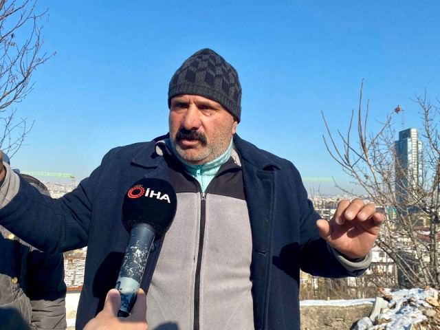 Köpeklerin saldırısına uğrayan çocuğu kurtaran komşu: 