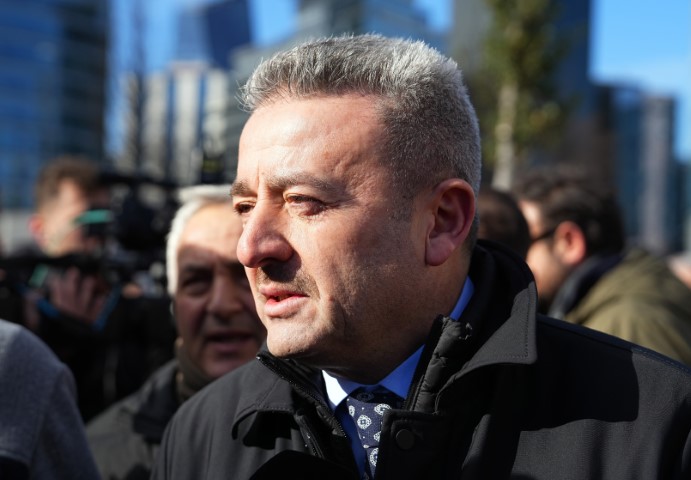 Gökmen Özdenak son yolculuğuna uğurlandı