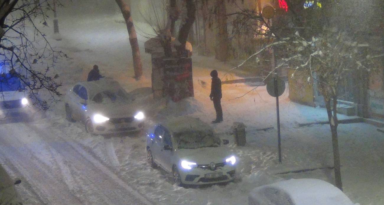 Kars’ta beyaz esaret: Tipiden göz gözü görmüyor